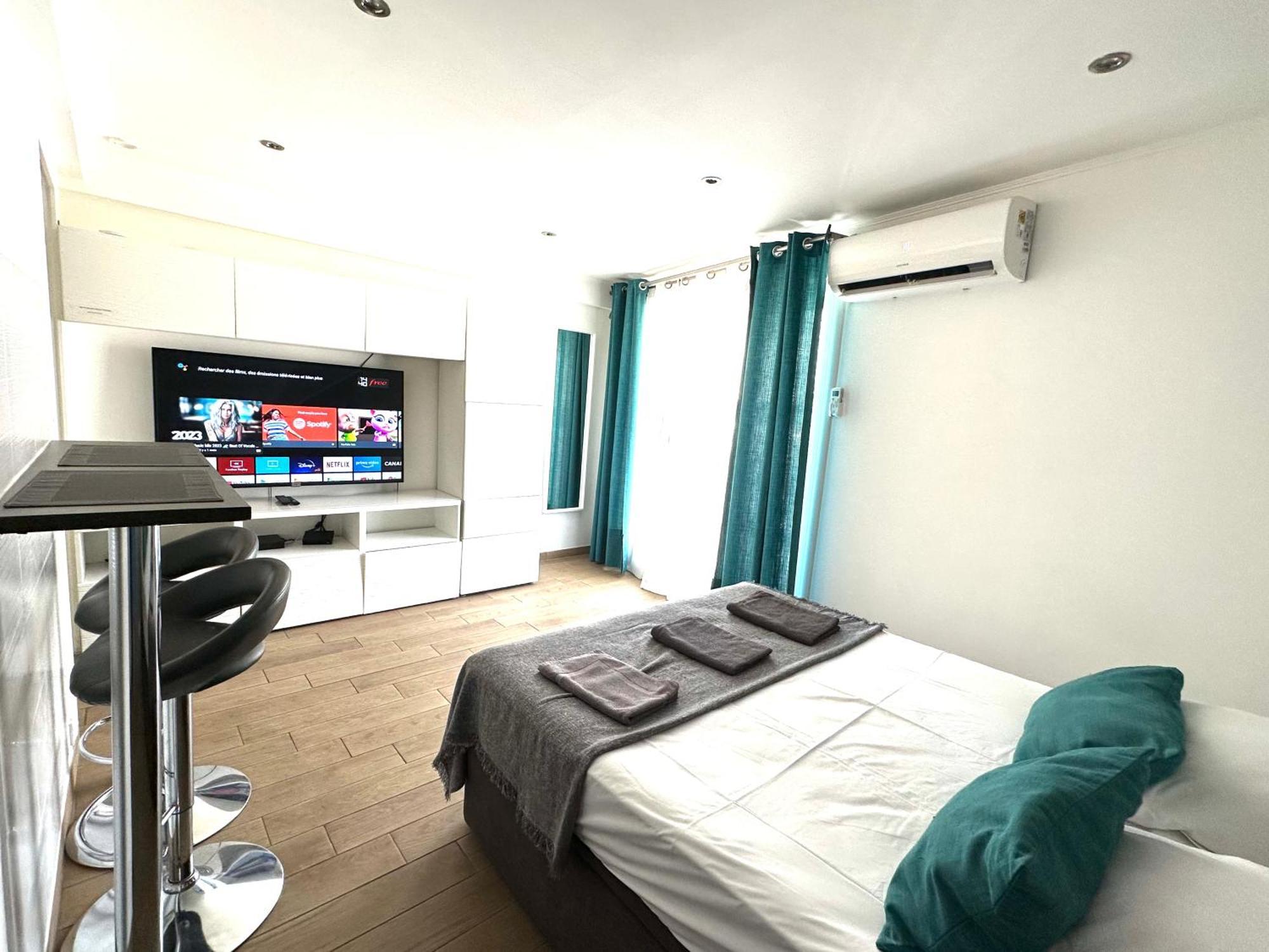 Studio Gare Saint Charles Marseilles Exterior foto