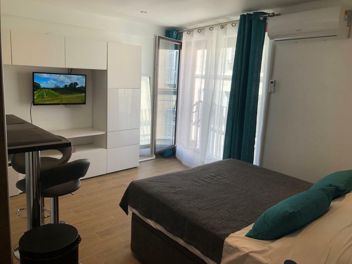 Studio Gare Saint Charles Marseilles Exterior foto